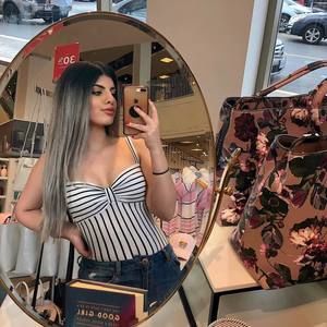 Meet your Posher, Sarah